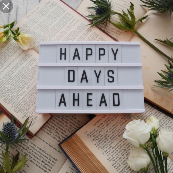 All items in Closet - Picture 1 of 2